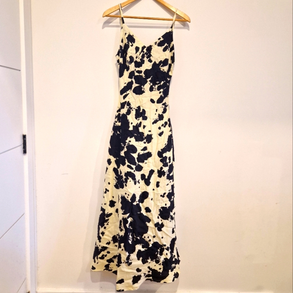 Flowy summer dress, or power party dress, by Anna Field in size S (fits XS-S)